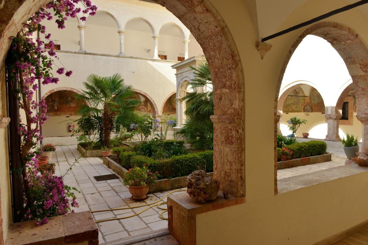 Hotel Convento Di Stignano Rignano Garganico Esterno foto
